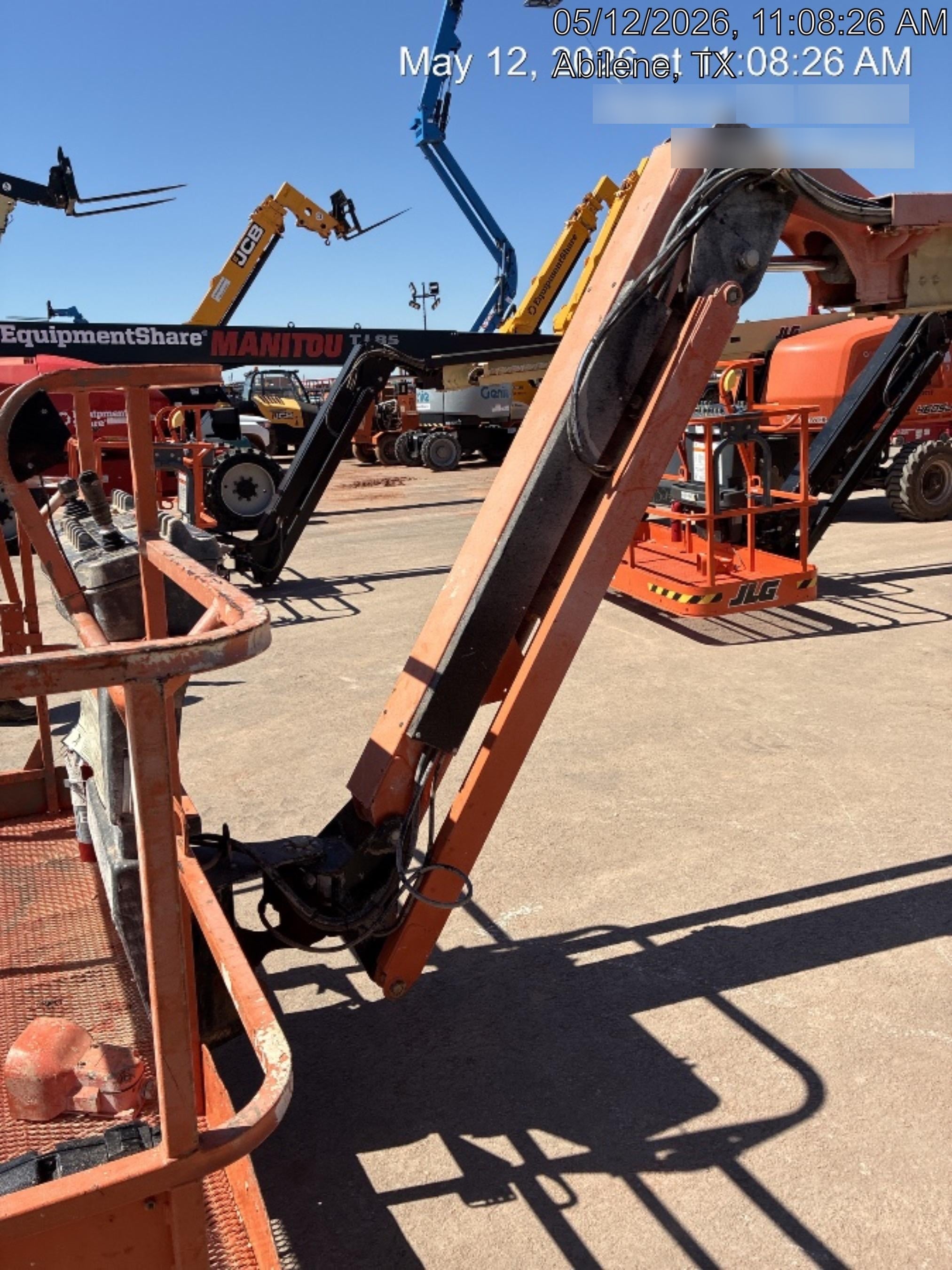 2019 JLG 460SJ