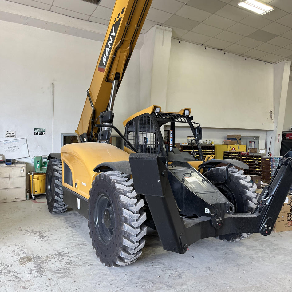 2023 SANY STH1056