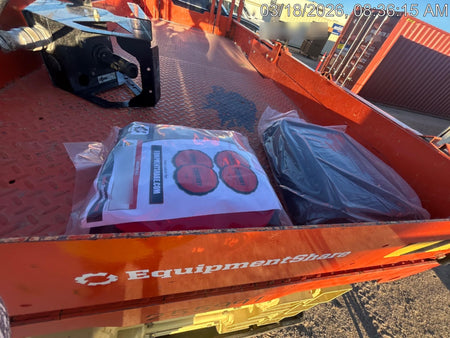 2022 JLG R4045