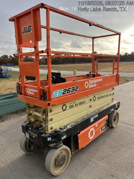 2023 JLG ES2632