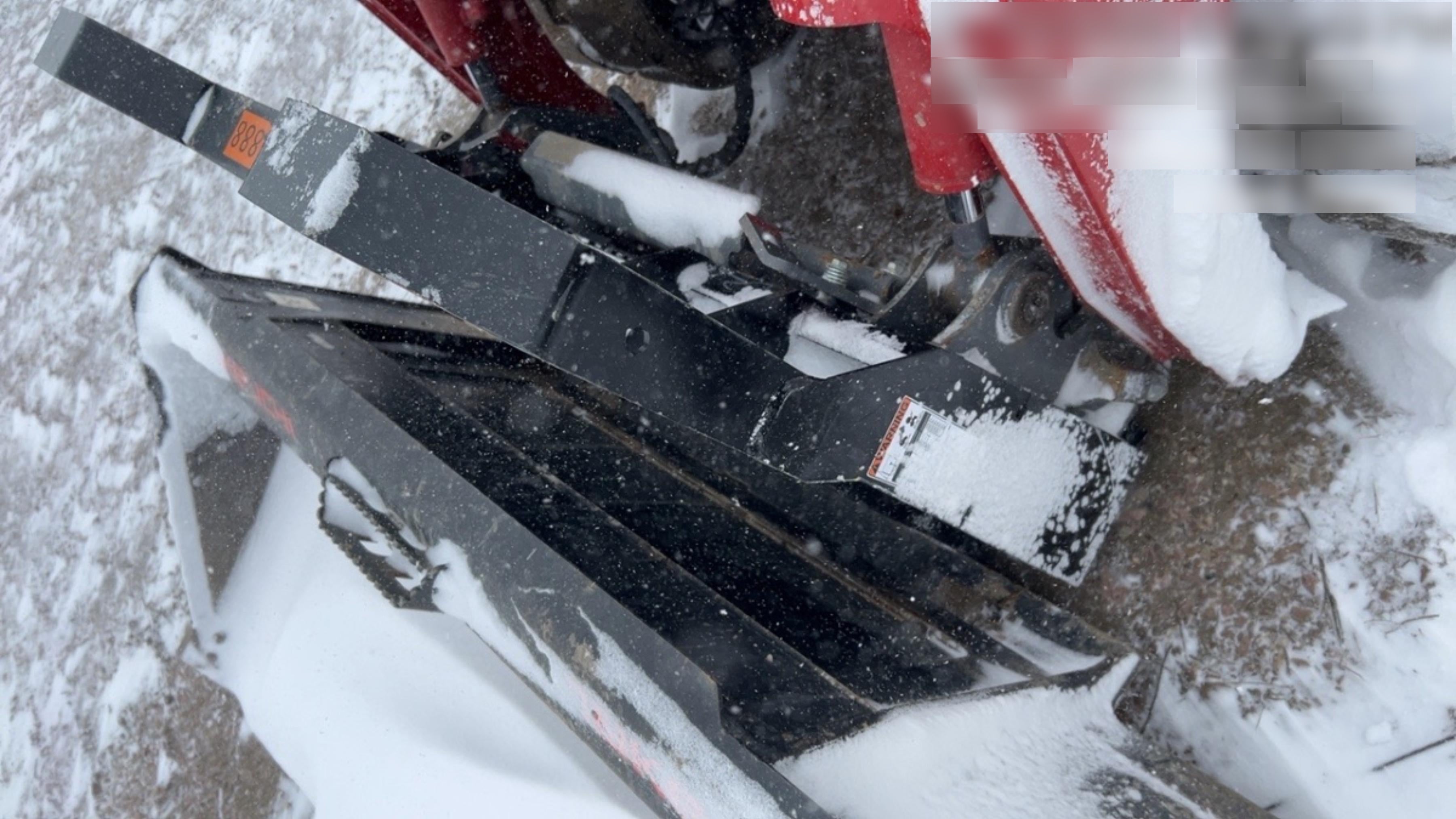 2025 TAKEUCHI TL8R2-CR