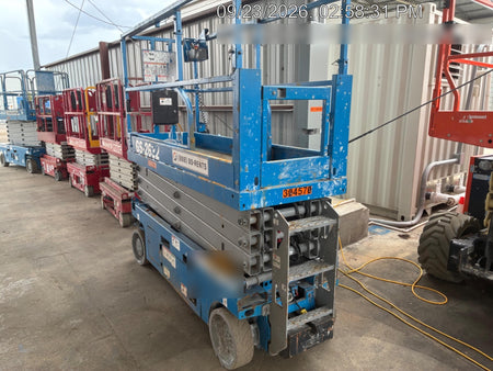 2023 GENIE GS-2632