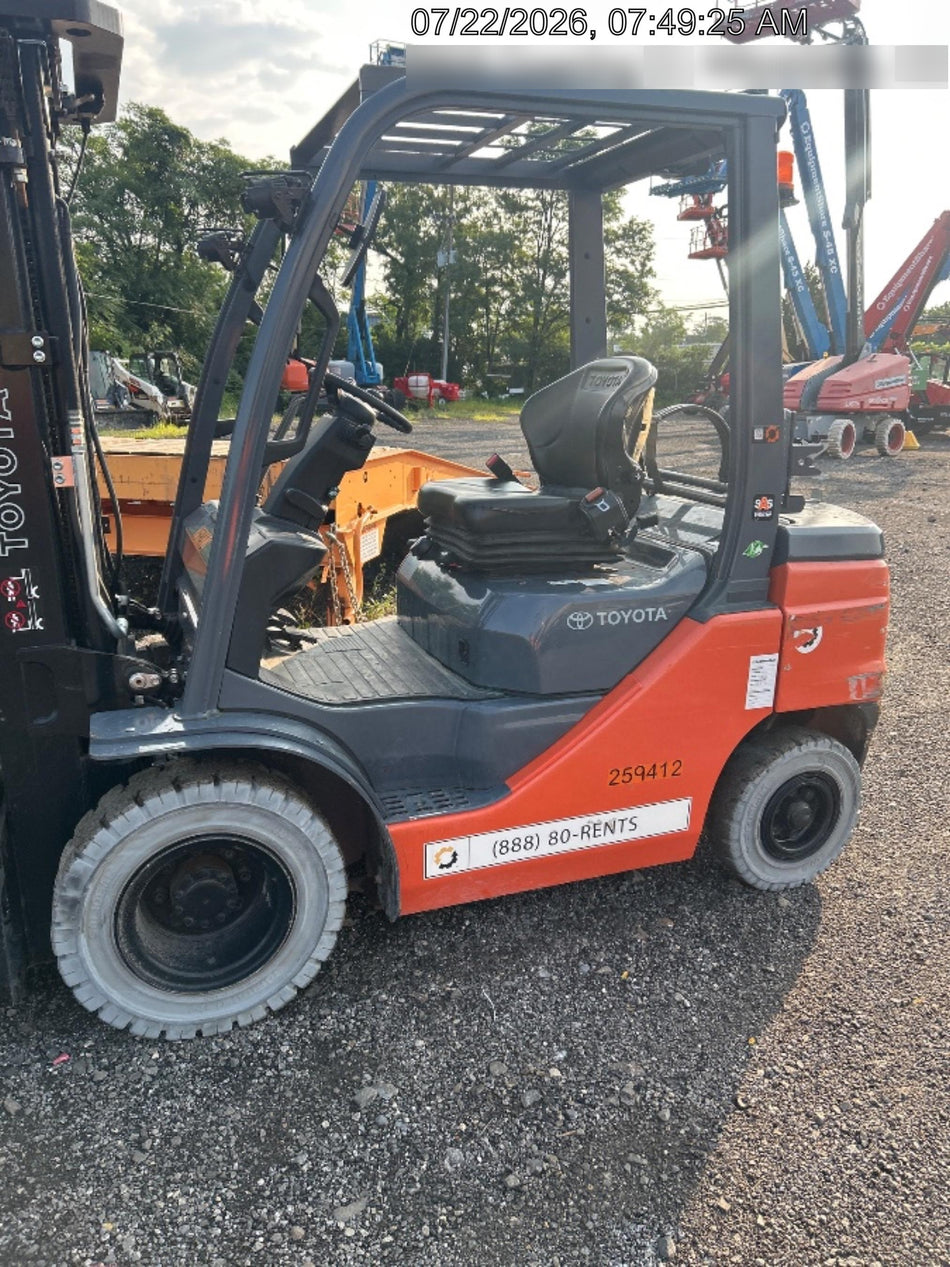 2022 TOYOTA 50-8FGU25