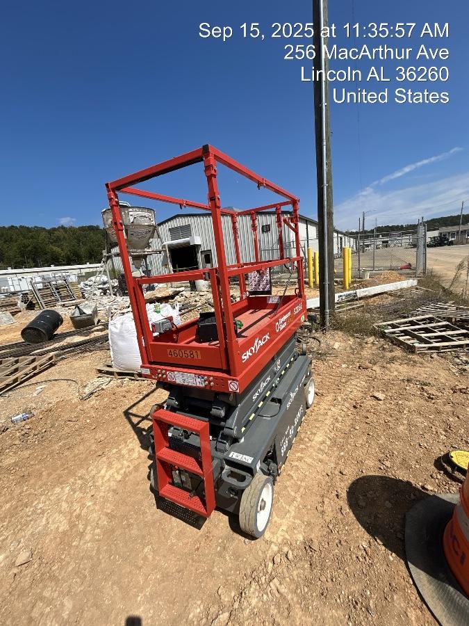 2024 Skyjack SJ3219 Electric Drive, Sld NM Tires, DBcns, RFRails, Power to Platform, T3 + Access Control