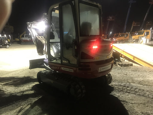 2020 TAKEUCHI TB-235-2CR