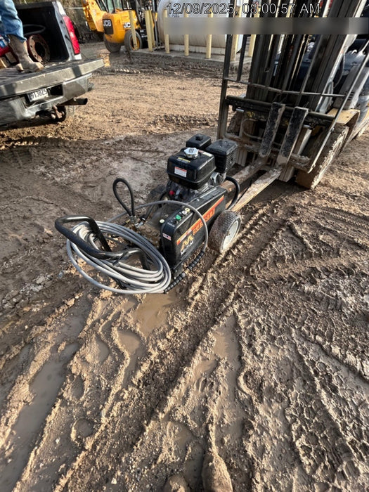 2025 MI-T-M CW-3504-5MGH