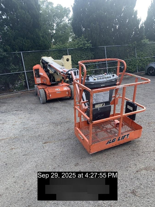 2019 JLG E400AJPN