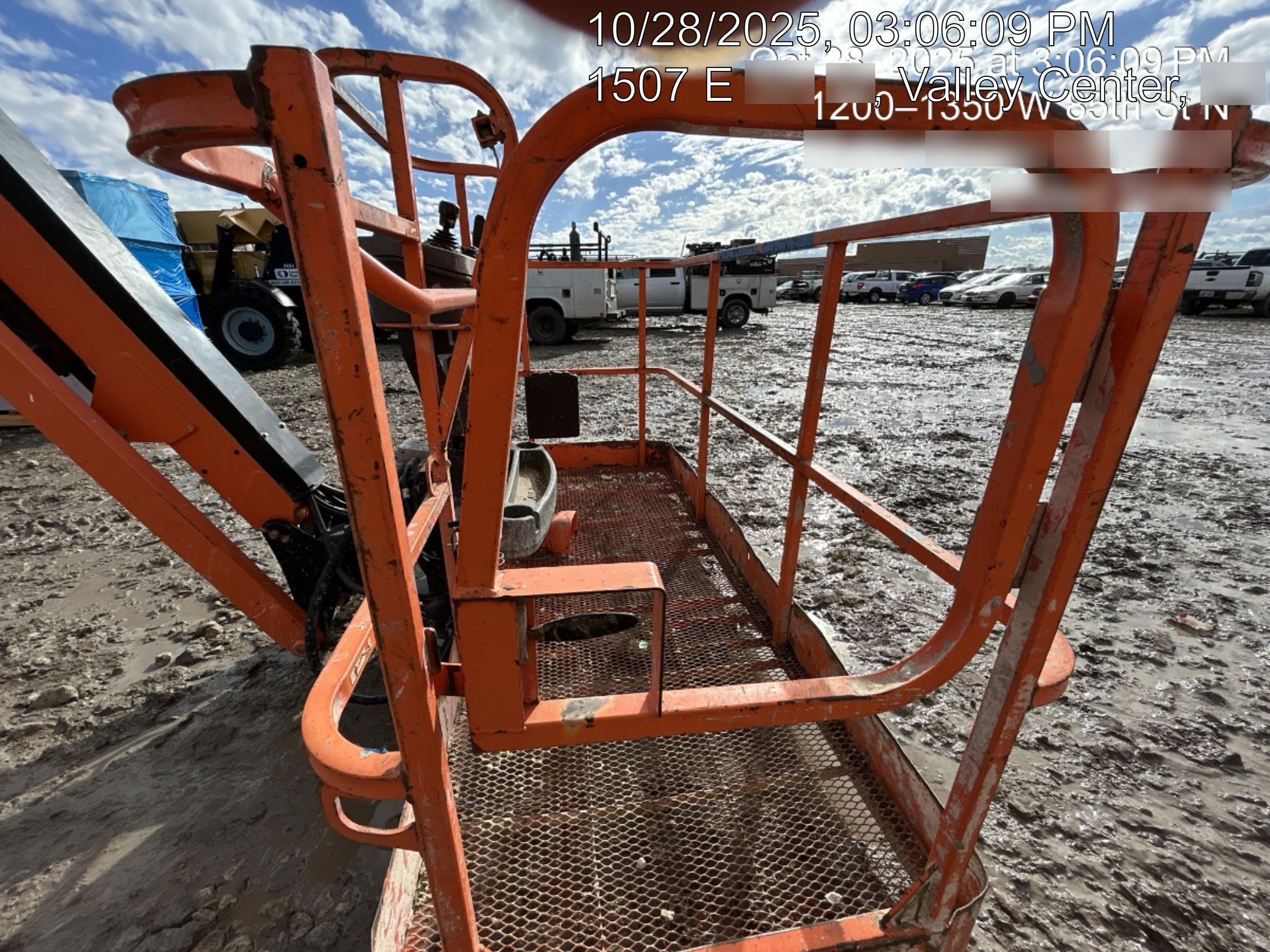2021 JLG 660SJ