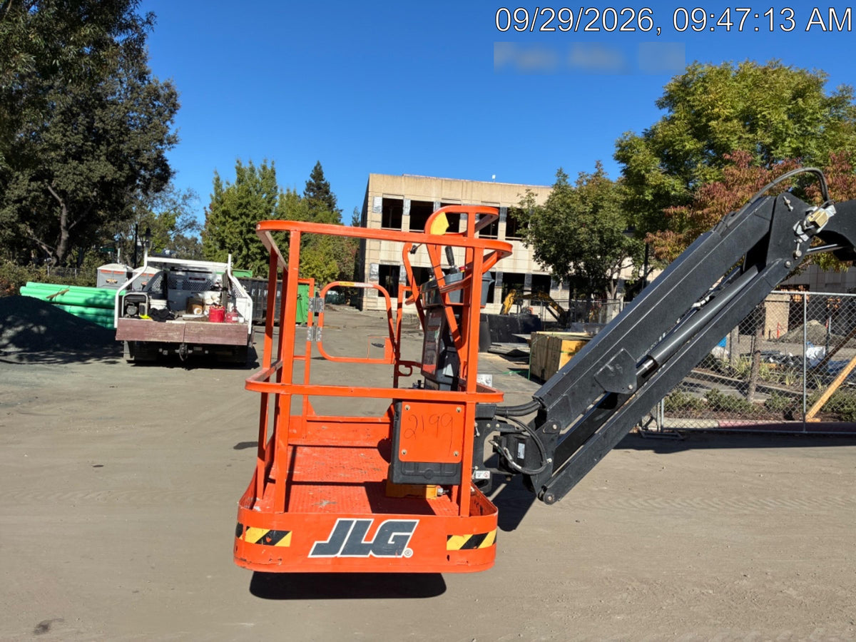 2025 JLG 660SJ