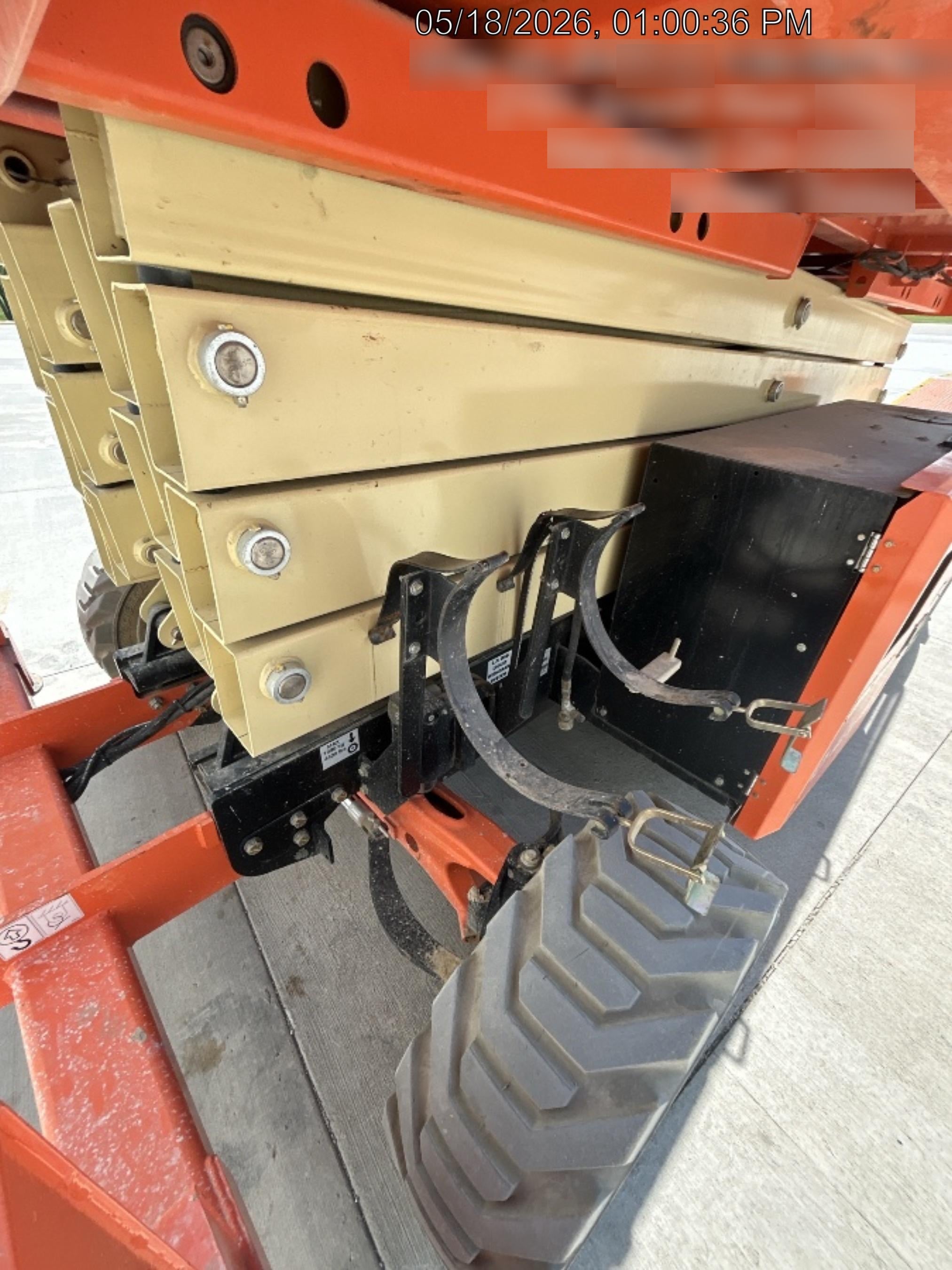 2023 JLG RT4394