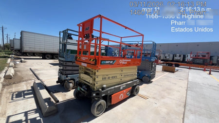 2025 JLG ES3246