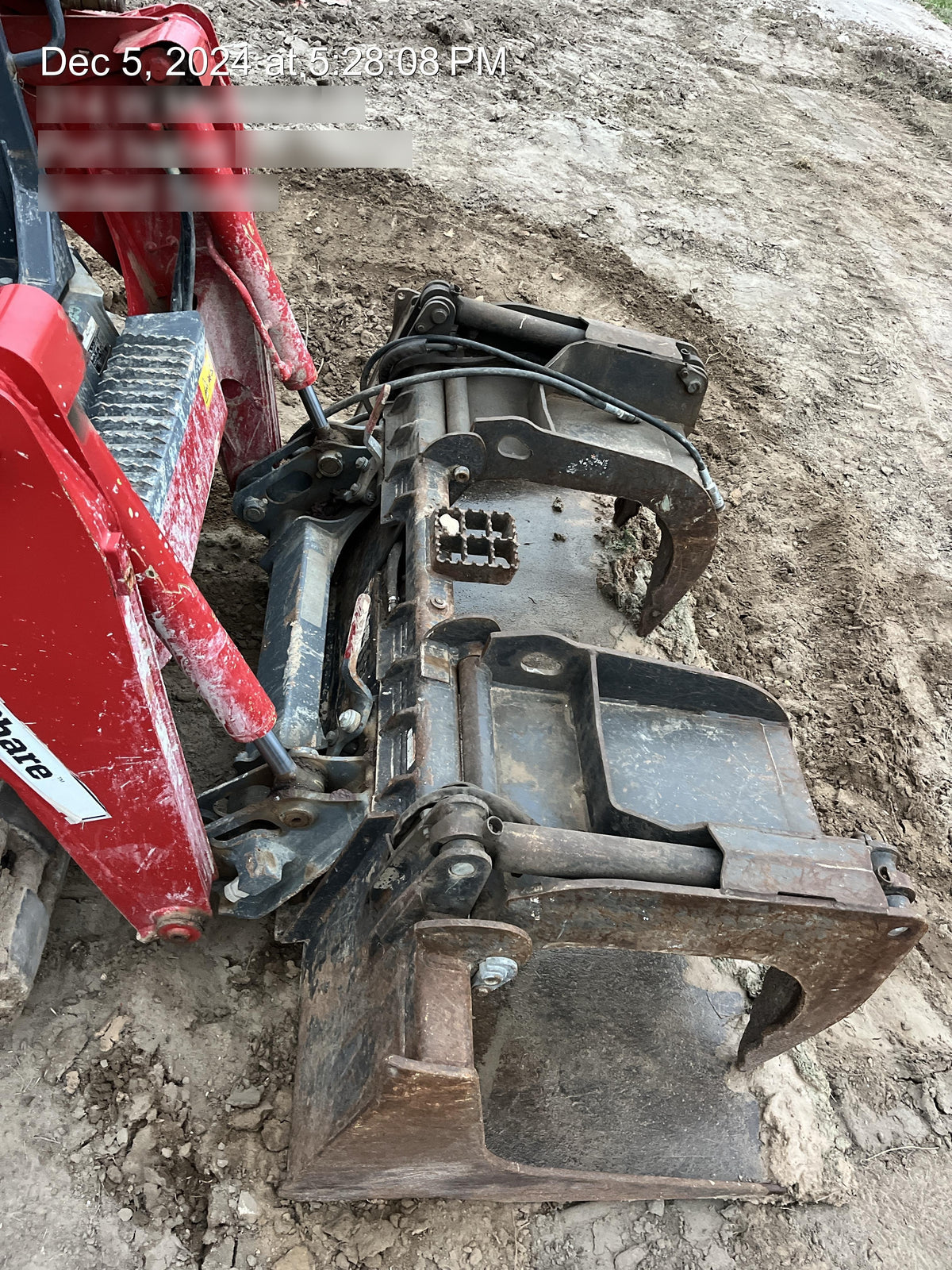 2018 PALADIN 76" Scrap Grapple Bucket - Paladin