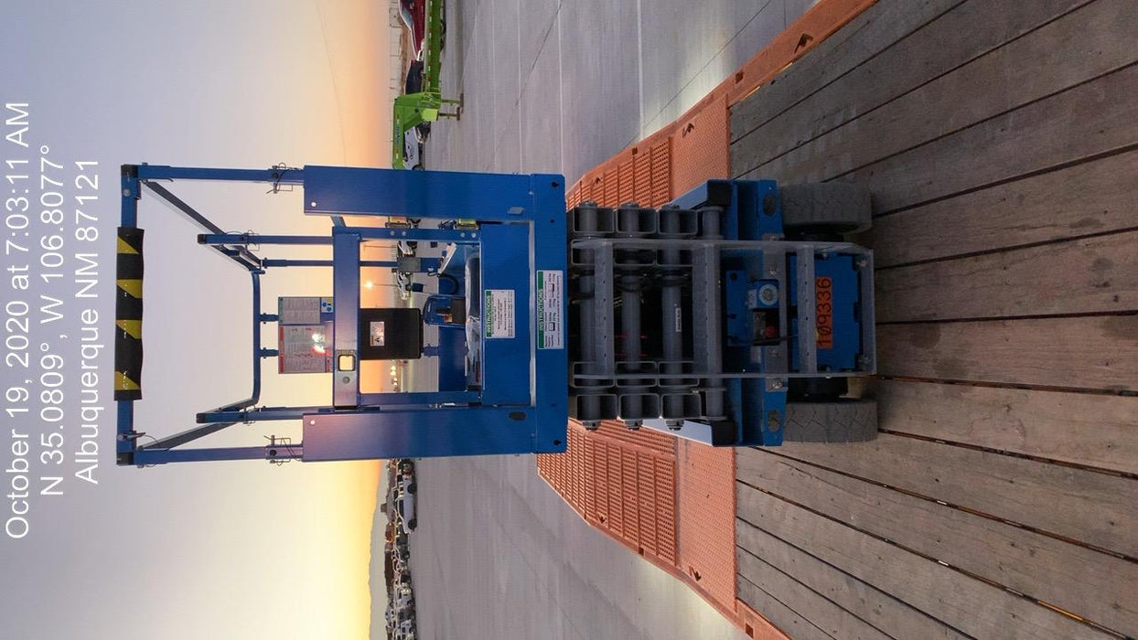 2020 Genie GS-2632 Solid NM Tires, Folding Rails with Half-Height Swing Gate, Beacon