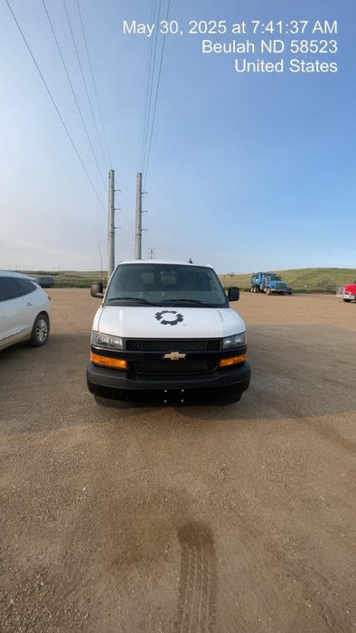 2023 CHEVROLET Express Van - Rental
