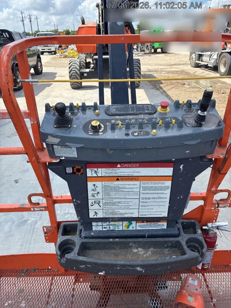 2023 JLG 860SJ