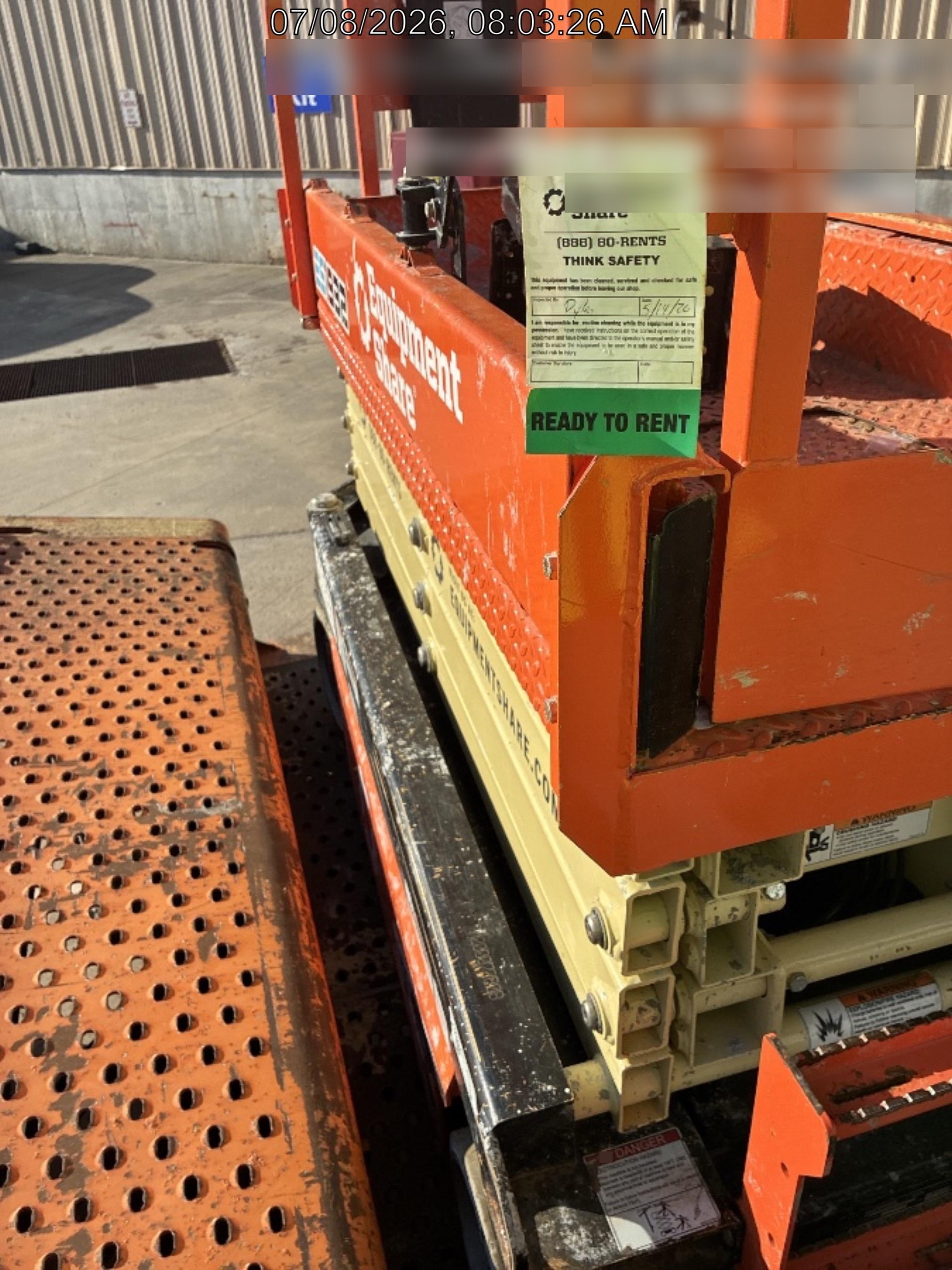 2023 JLG ES1932