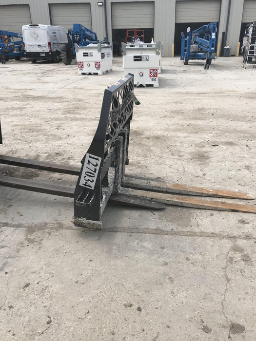 2021 PALADIN 48" Pallet Forks - Paladin