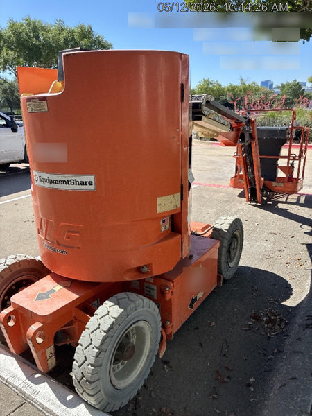 2019 JLG E300AJP