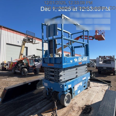 2020 Genie GS-1930 Solid Non Marking Tires, Beacon, Folding rails with half height swing gate, 800W Inverter