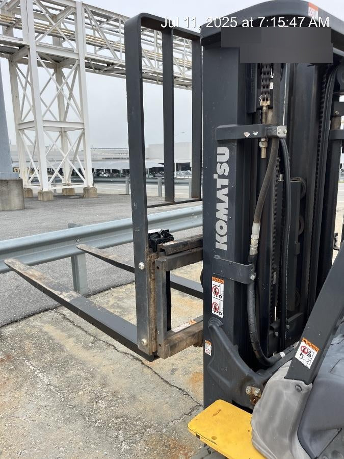 2022 KOMATSU FG25T-16