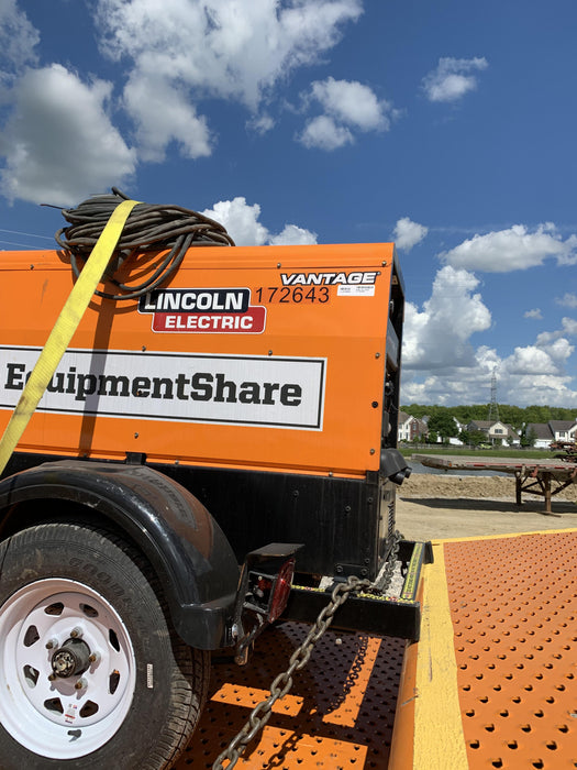 2021 Lincoln Electric Vantage 322 Vantage 322 Ready Pak 3 w/ Decals, ORANGE (includes trailer, cable rack, fender light kit) NO Telematics