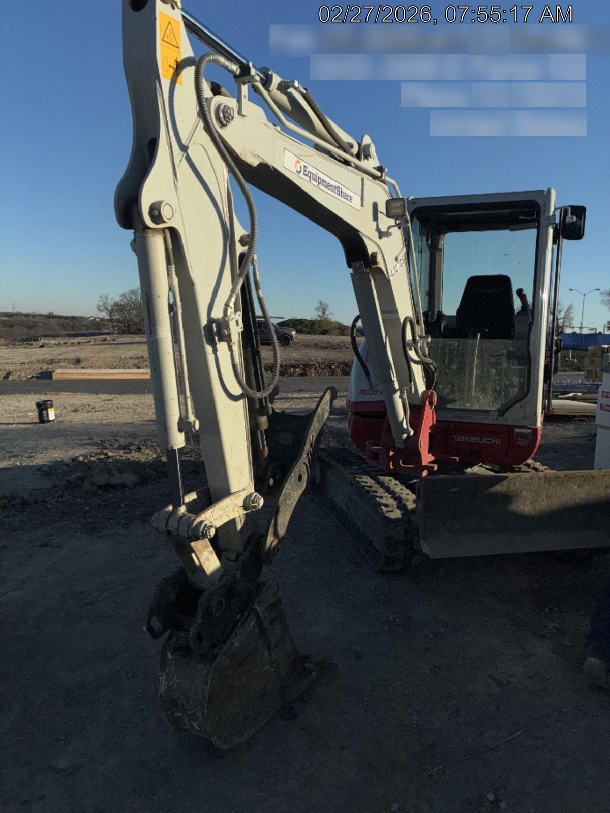 2024 TAKEUCHI TB235-2CR