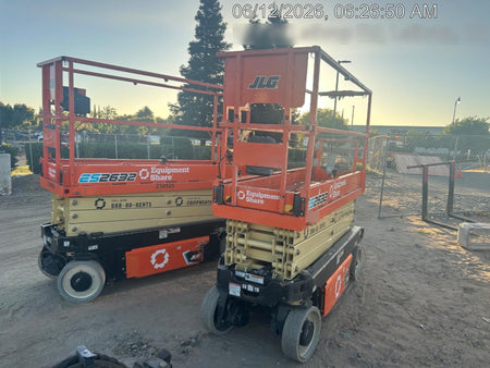 2022 JLG ES2632