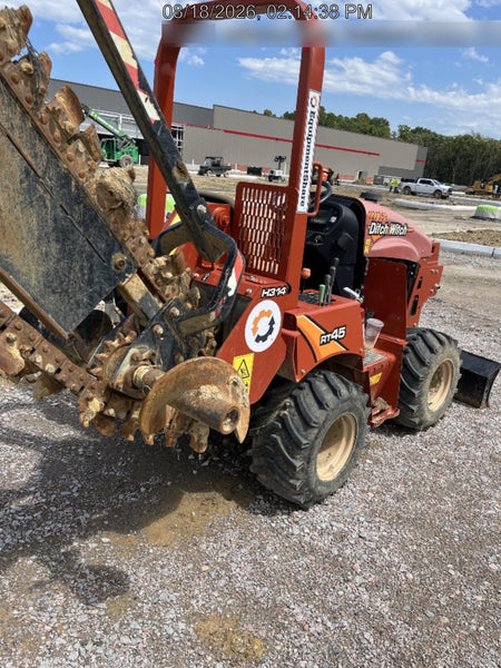 2022 DITCH WITCH RT45A