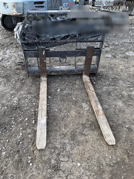 2024 PALADIN 48" Pallet Forks - Paladin