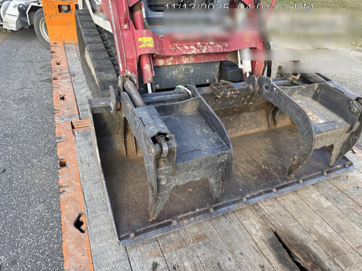 2020 PALADIN 76" Scrap Grapple Bucket - Paladin