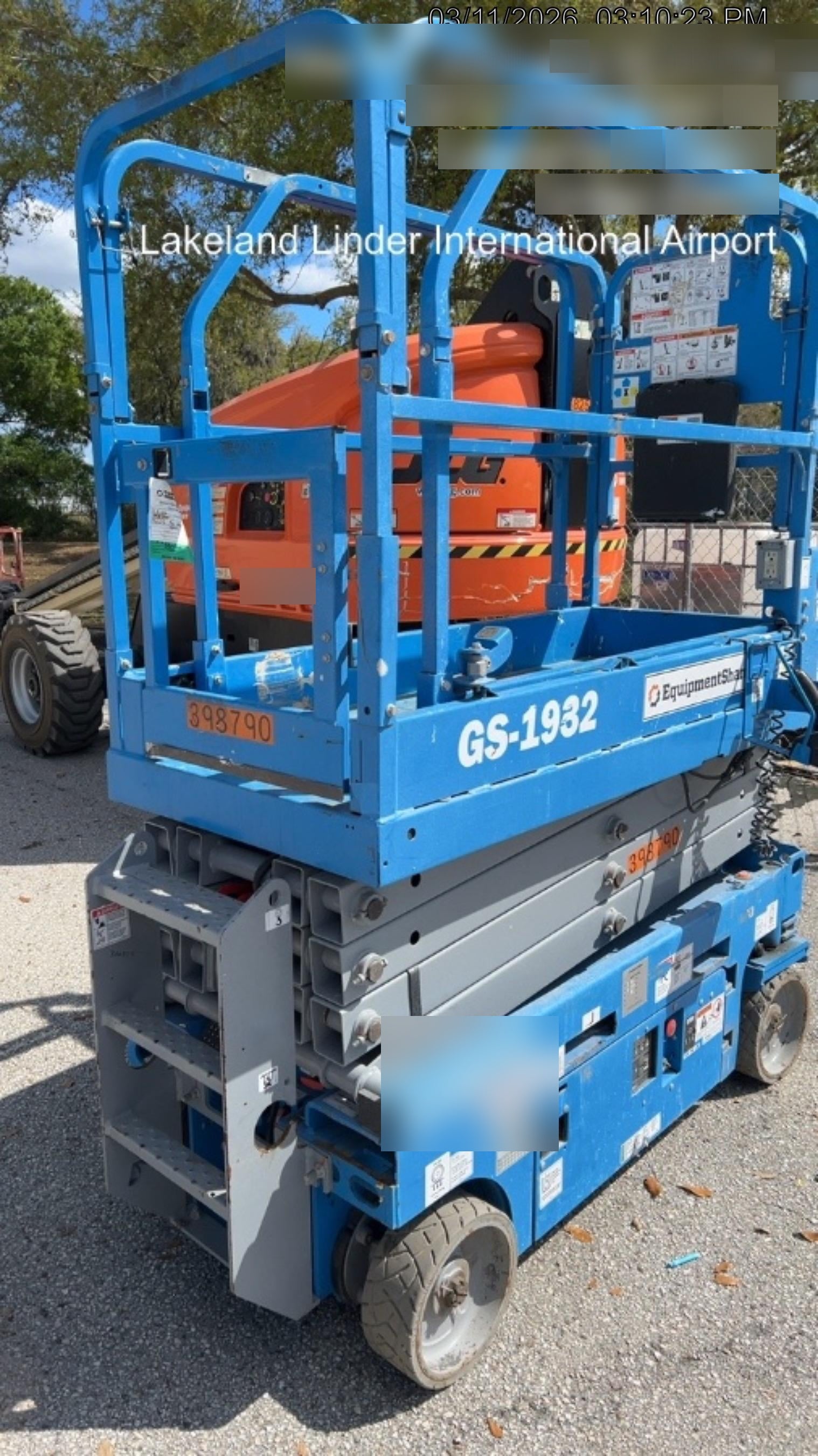 2024 GENIE GS-1932