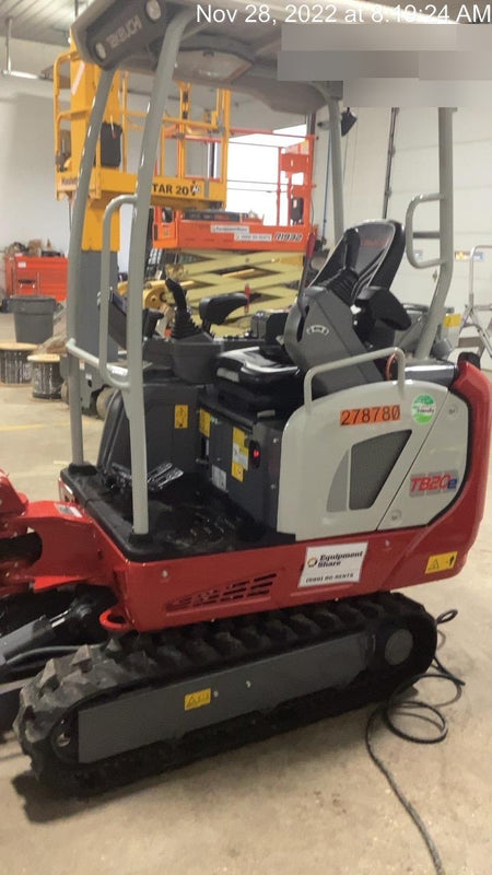 2022 TAKEUCHI TB20e