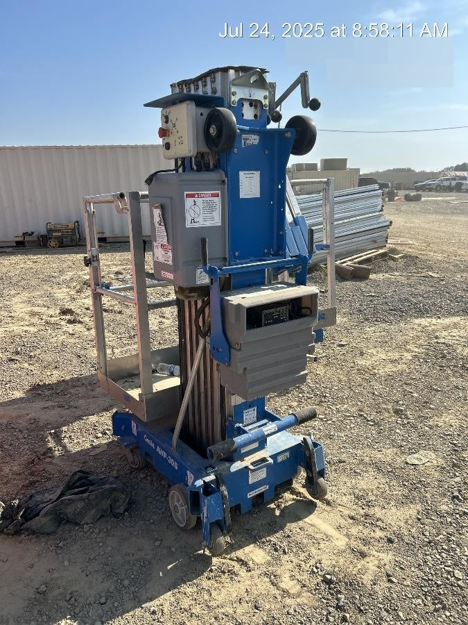 2019 GENIE AWP-30S