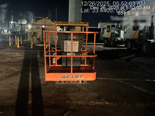 2019 JLG E300AJP