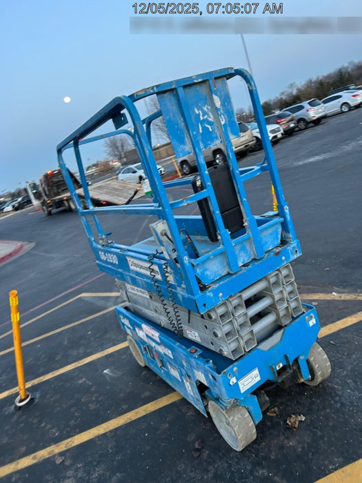 2019 Genie GS-1930 Fixed Rails with Chain Entry