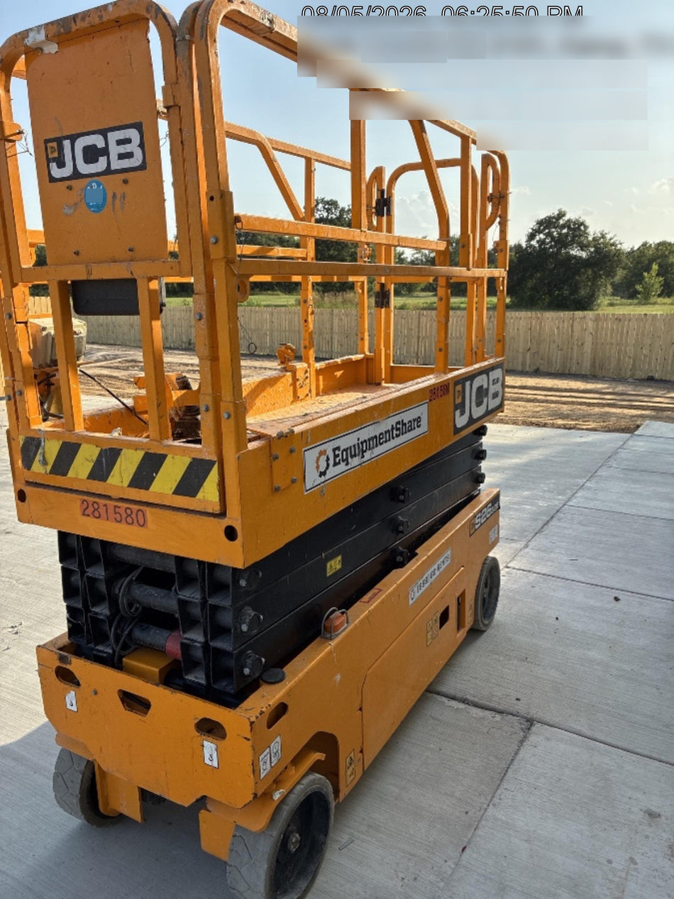 2023 JCB S2632E