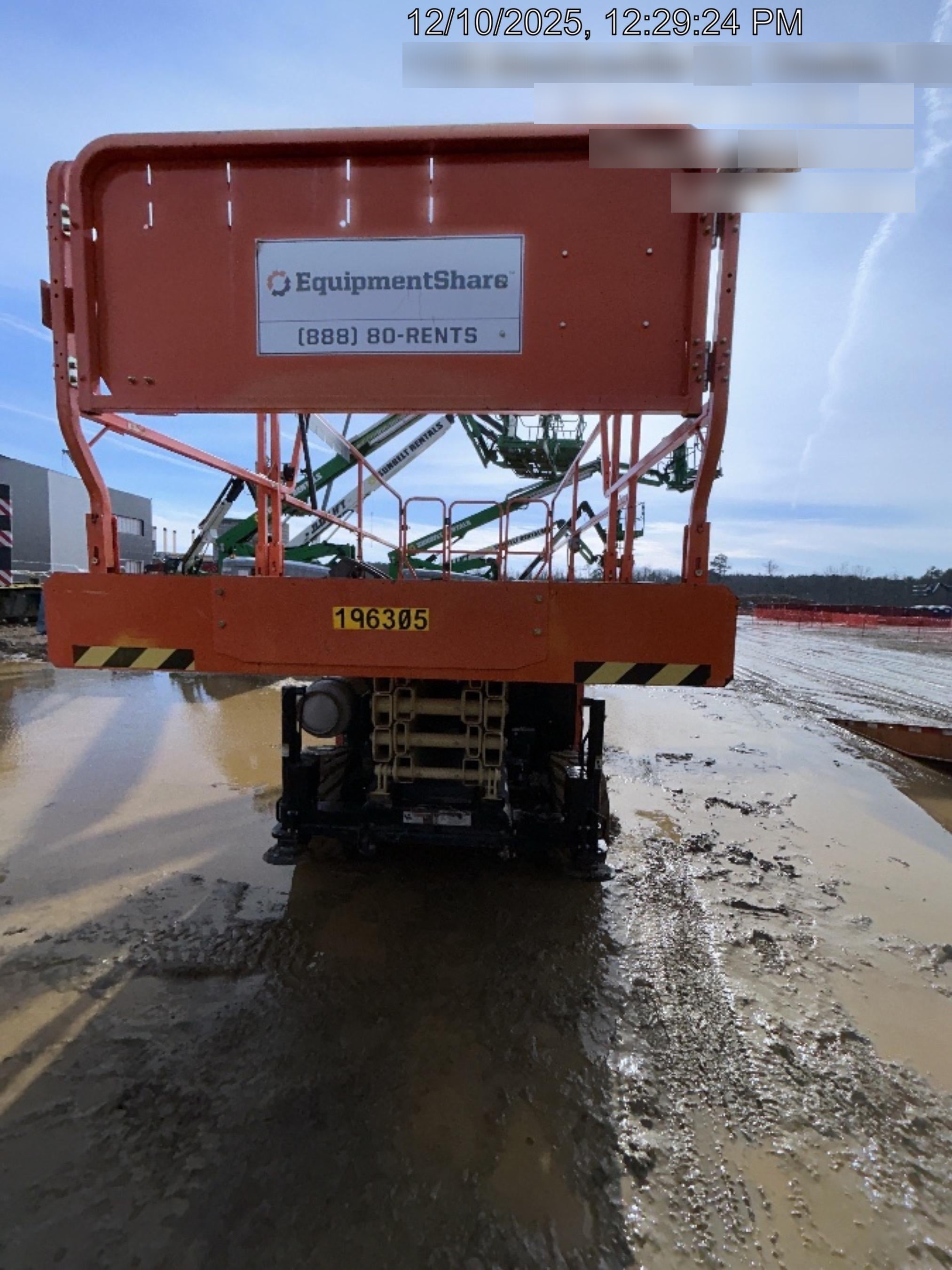 2021 JLG RT4069