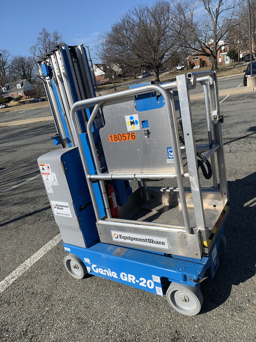 2021 GENIE GR-20