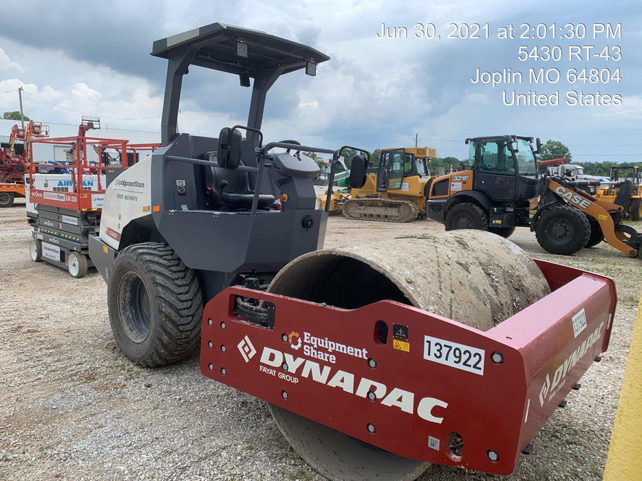 2021 DYNAPAC CA1400D