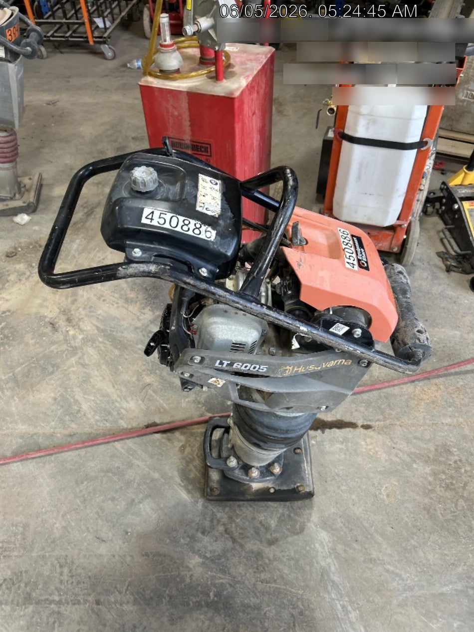 2024 HUSQVARNA LT6005