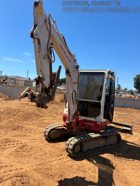 2024 TAKEUCHI TB235-2CRA