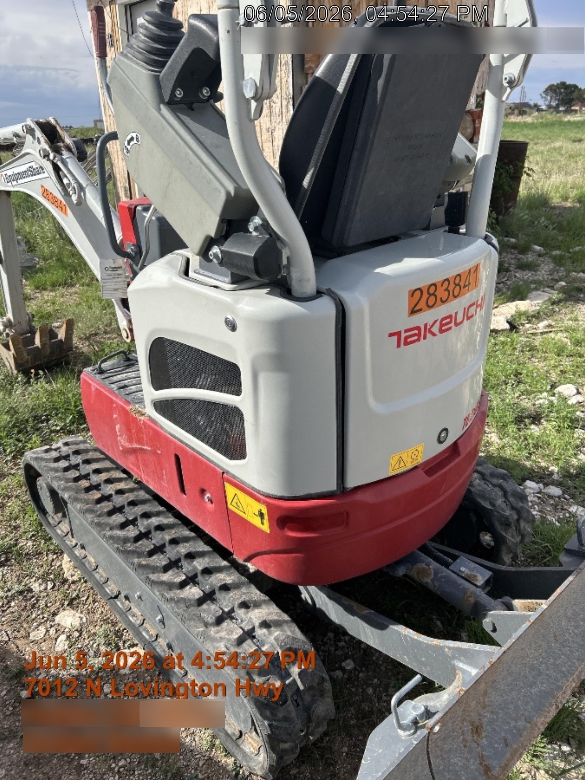 2022 TAKEUCHI TB210R