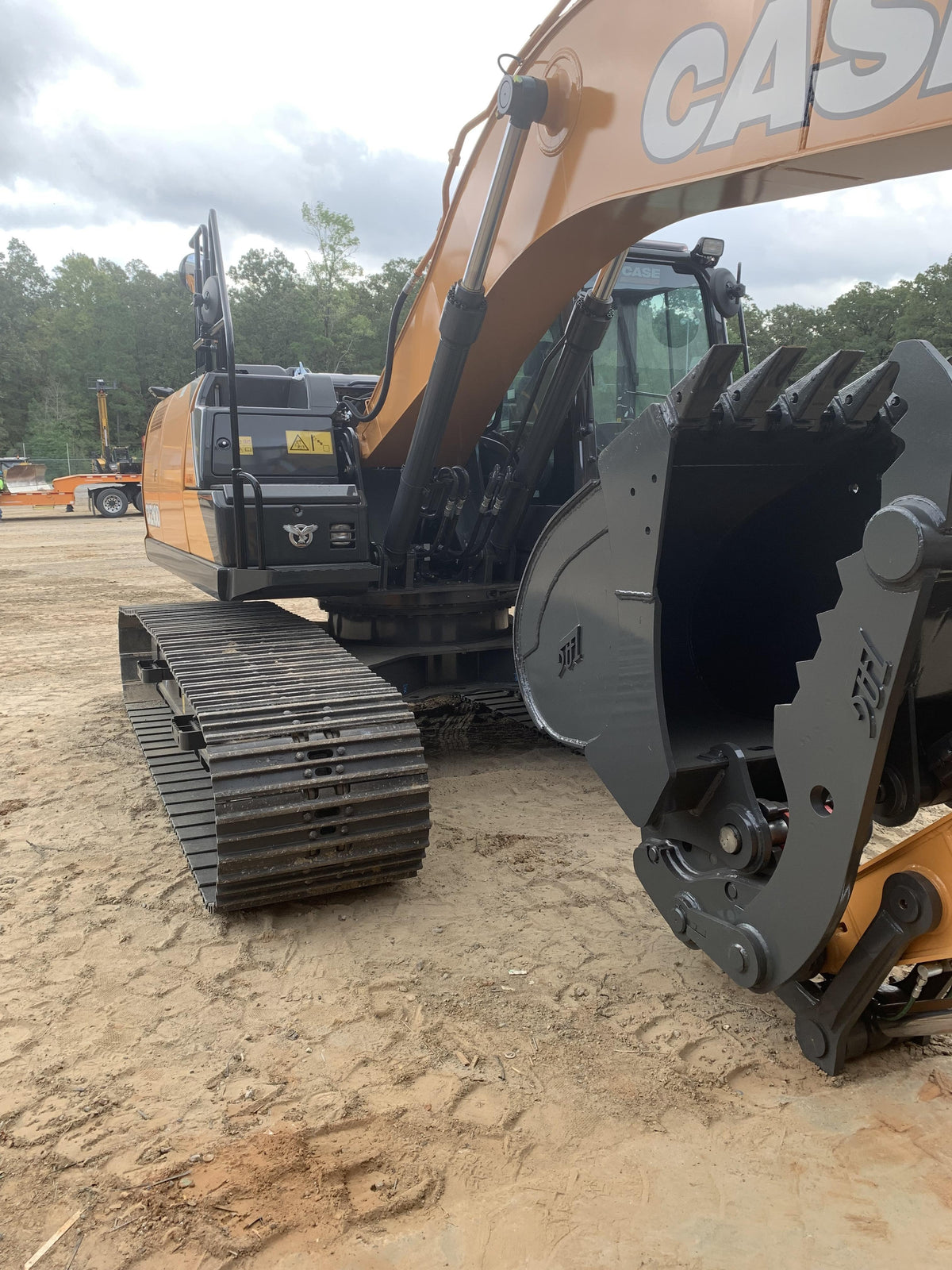 2021 CASE CX210D