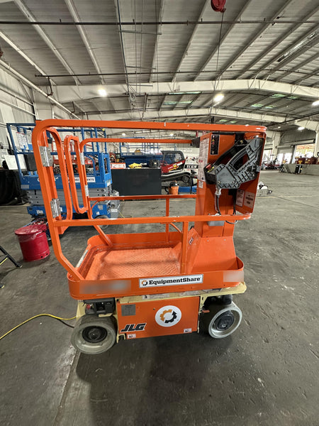 2024 JLG 1230ES