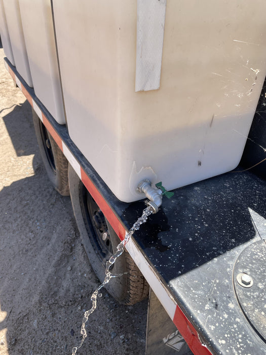 2023 Vac-Tron LP573XDT T4 Koehler Diesel Engine, 500 Gallon Debris Tank, x2 100 Gallon Water Tanks