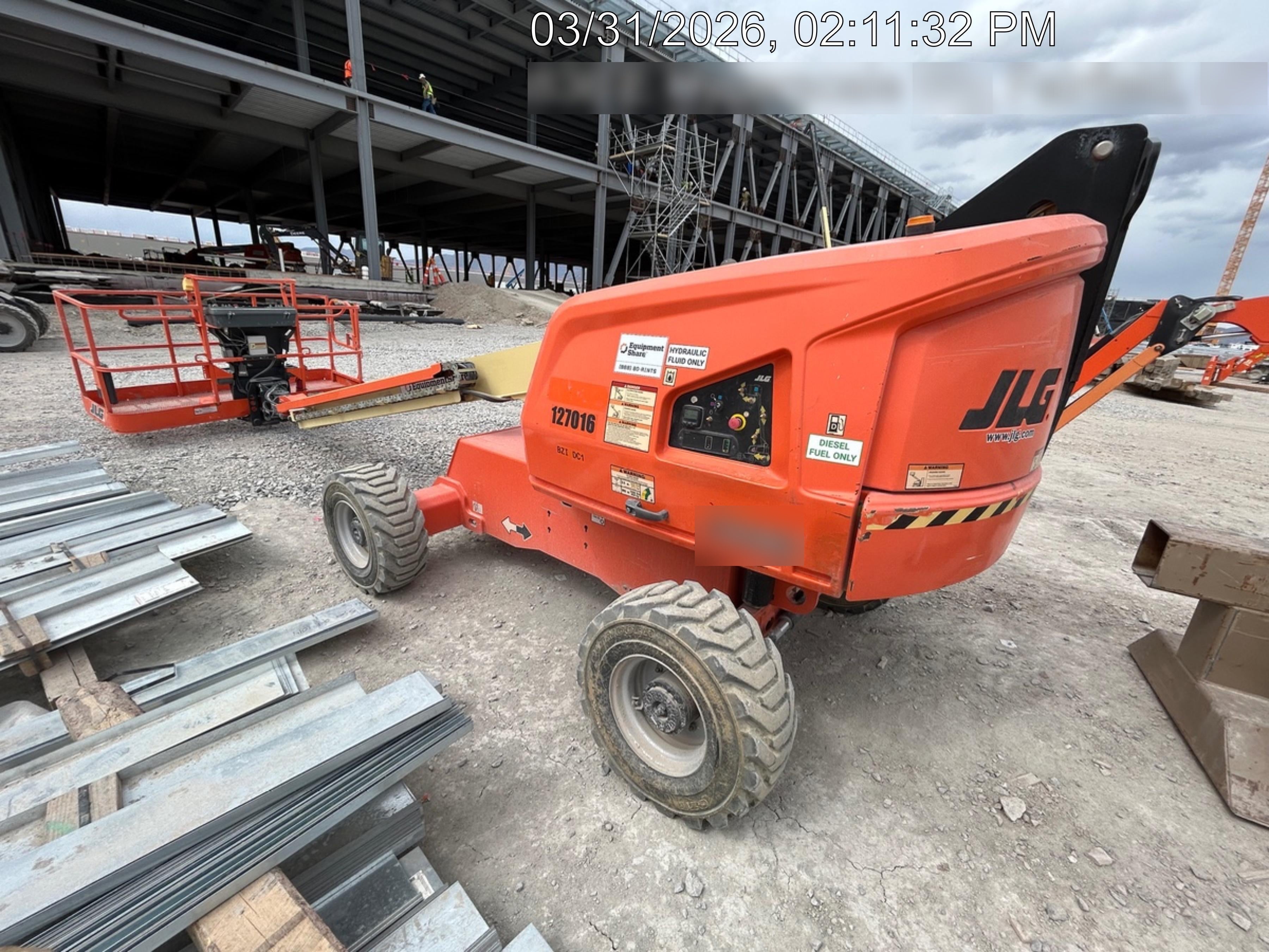 2021 JLG 400S