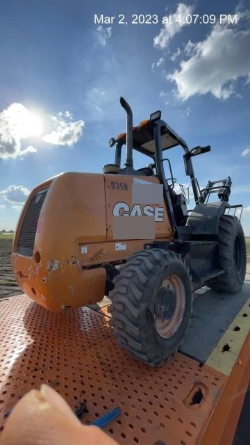 2018 CASE 586H
