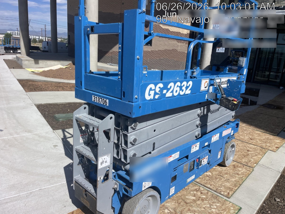 2023 GENIE GS-2632