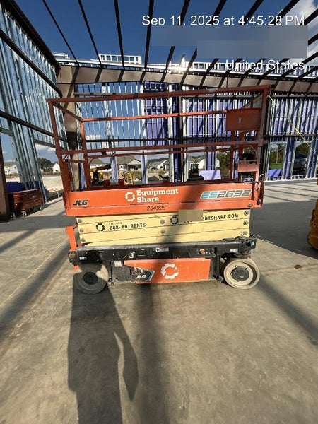 2022 JLG ES2632