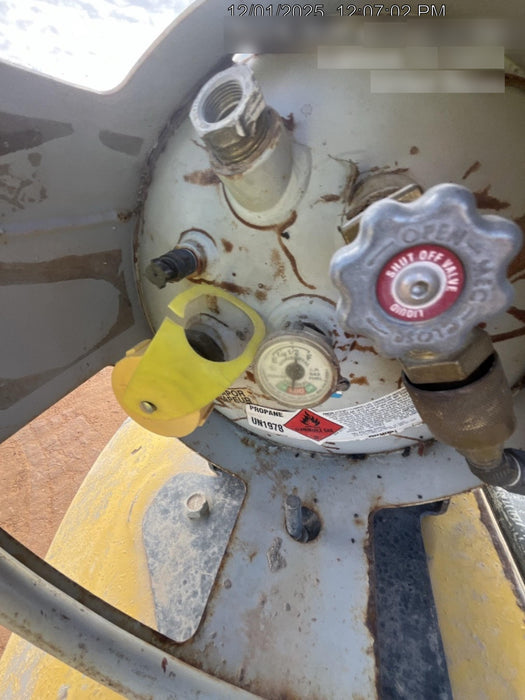 2021 KOMATSU FG25T-16